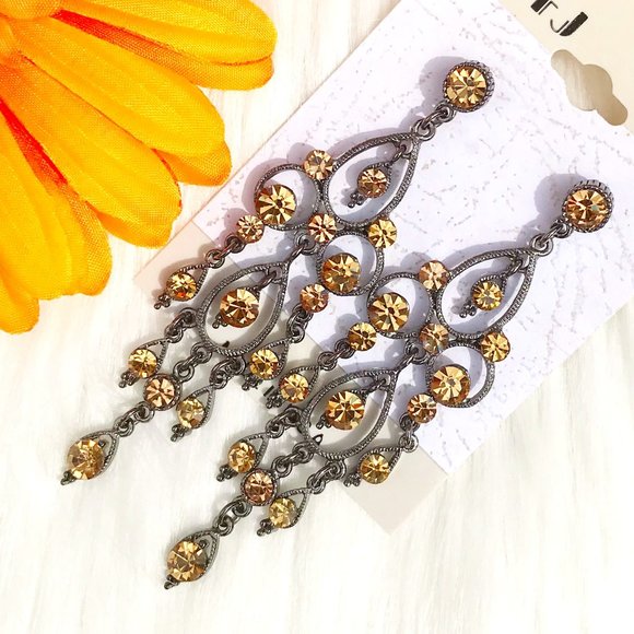 Earrings Rhinestone Boho Bling Jeweled Tassel Post Drop Dressy Dangles NWT - Picture 1 of 5